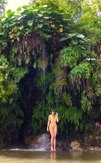 Shantel VanSanten, Bikini, Bathing Suit